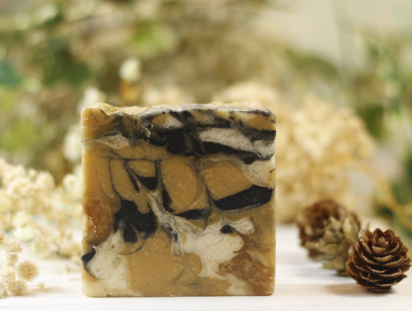 Sapone naturale al sandalo