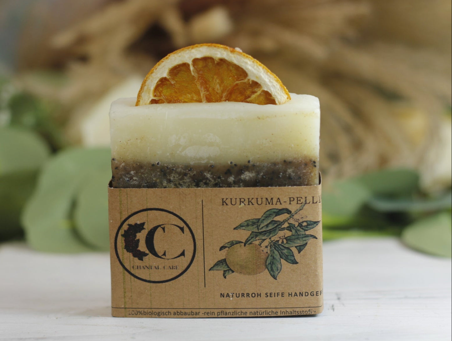 Sapone naturale esfoliante alla curcuma e ai semi di papavero